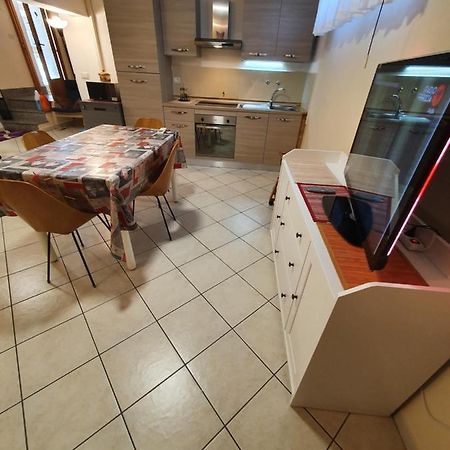 Casa Dell'Ape Maia Lägenhet Termoli Exteriör bild