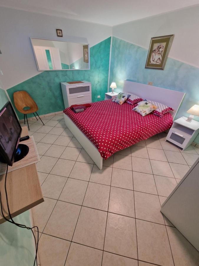 Casa Dell'Ape Maia Lägenhet Termoli Exteriör bild